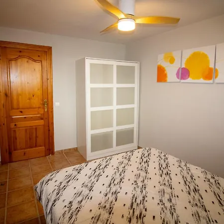 Apartment Bajo Duplex En Primera Linea De Mar - *