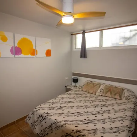 Bajo Duplex En Primera Linea De Mar - Apartment *